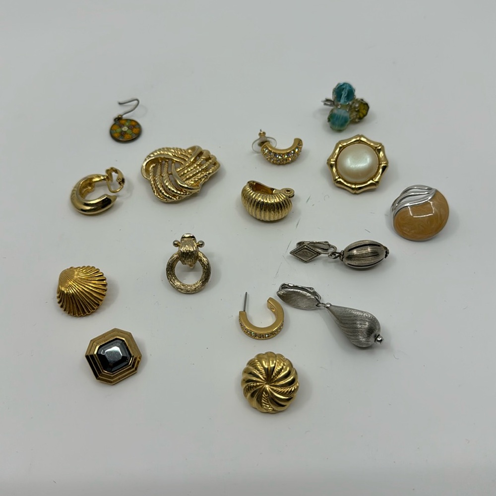 15 Single Earrings / Shoe Clip, Lanvin